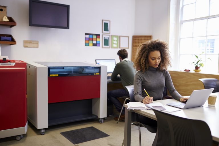 3D Printer Vs. Laser Cutter What’s The Difference? 3D Printing